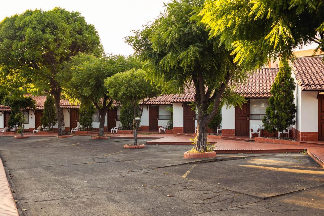 Hotel Faranda Bolivar Cucuta, A Member Of Radisson Individuals Exterior foto